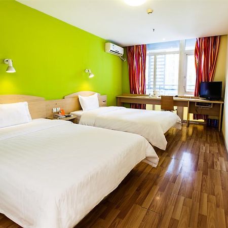7Days Inn Guiyang West Yan'An Road Guiyang (Guizhou) Exterior foto
