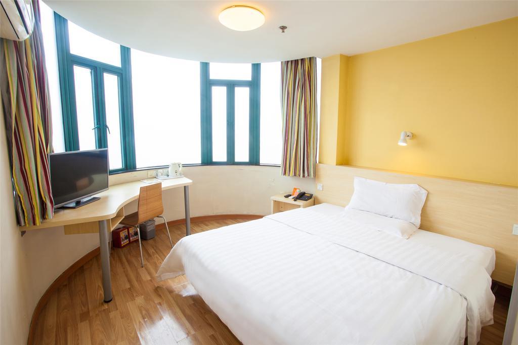 7Days Inn Guiyang West Yan'An Road Guiyang (Guizhou) Exterior foto